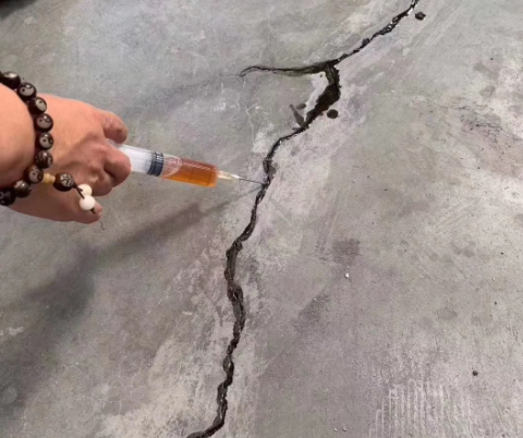 三穗混凝土裂缝修补技术详解​