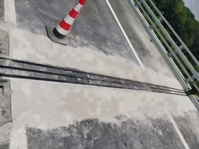 三穗伸缩缝更换后浇筑材料快速结构修补料速砼的产品特点及施工流程​